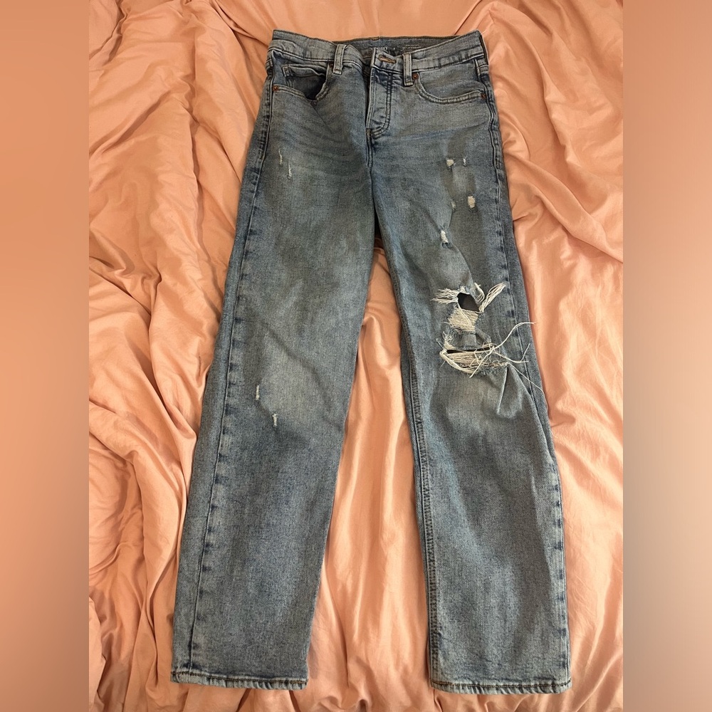Women's Old Navy Extra High-Rise Sky-HI Straight Jeans